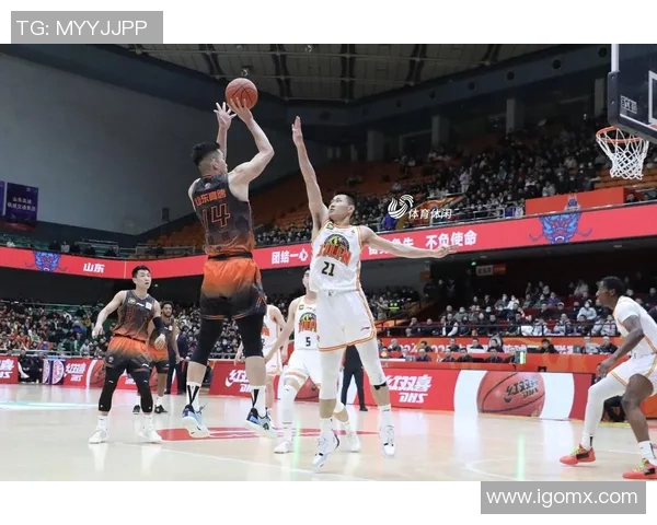 CBA精彩对决山东队与北控队比赛录像回放及精彩瞬间分析